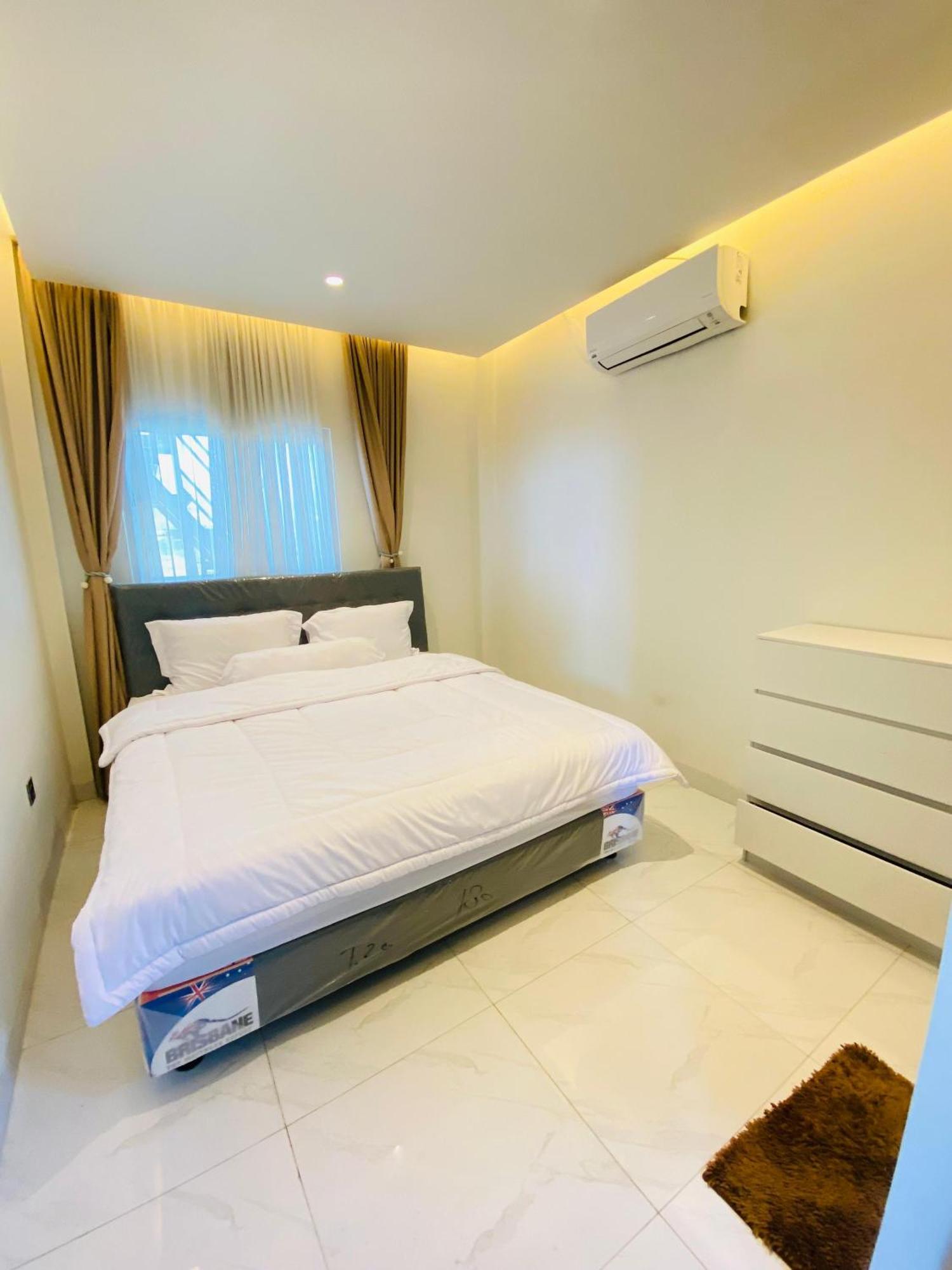 Villa Imperial Diamond Cibadak  Extérieur photo